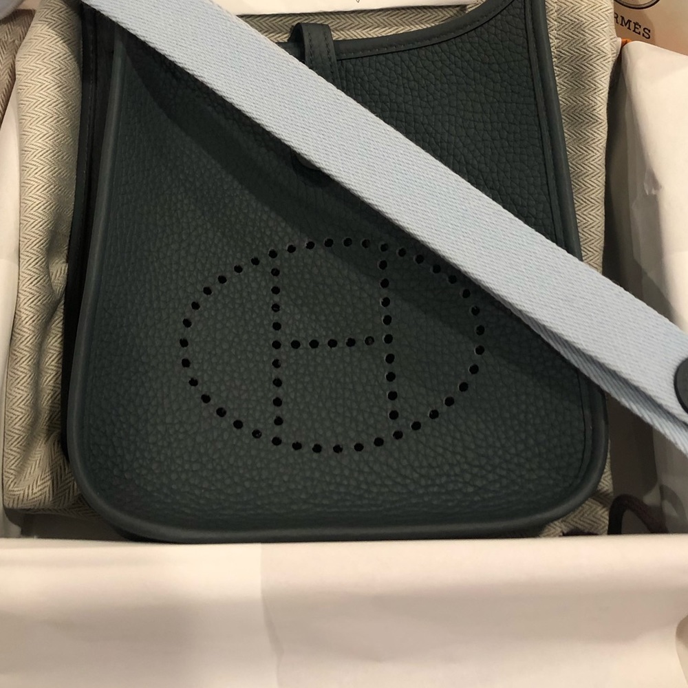 SOLD New Hermès Evelyne TPM (16)